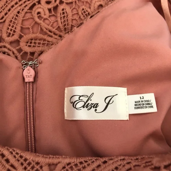 Eliza J Size 12 Lace Dress - Picture 7 of 8